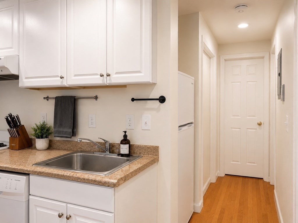 28 Phillips St #G, Boston, MA, 28 Phillips St #G, Boston, MA Photo #5