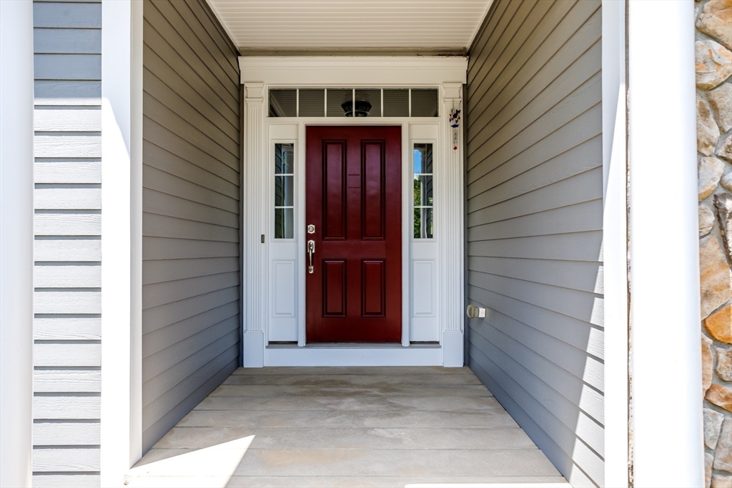 150 Nicholas Dr