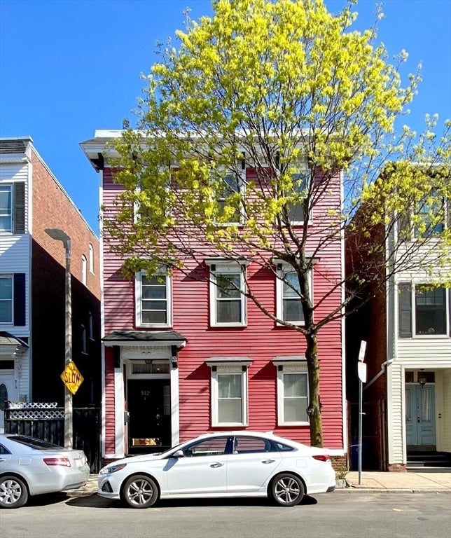 512 East 3rd St #1, Boston, MA Photo #12