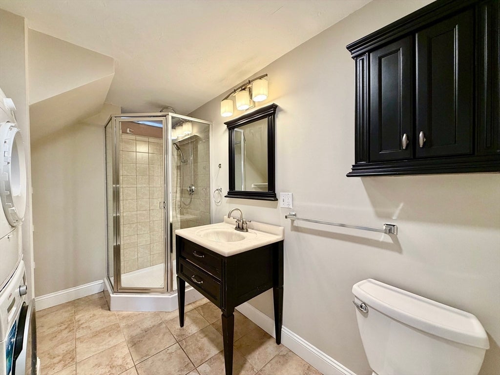 512 East 3rd St #1, Boston, MA Photo #11