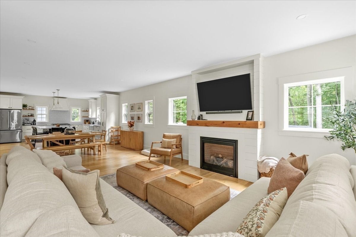 9 Pioneer Rd, Hingham, MA, 9 Pioneer Rd, Hingham, MA Photo #7