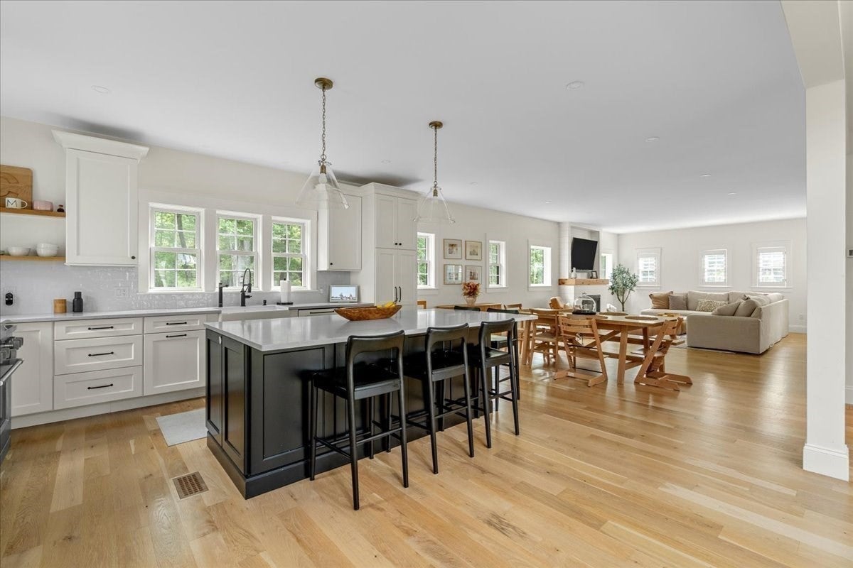9 Pioneer Rd, Hingham, MA, 9 Pioneer Rd, Hingham, MA Photo #5