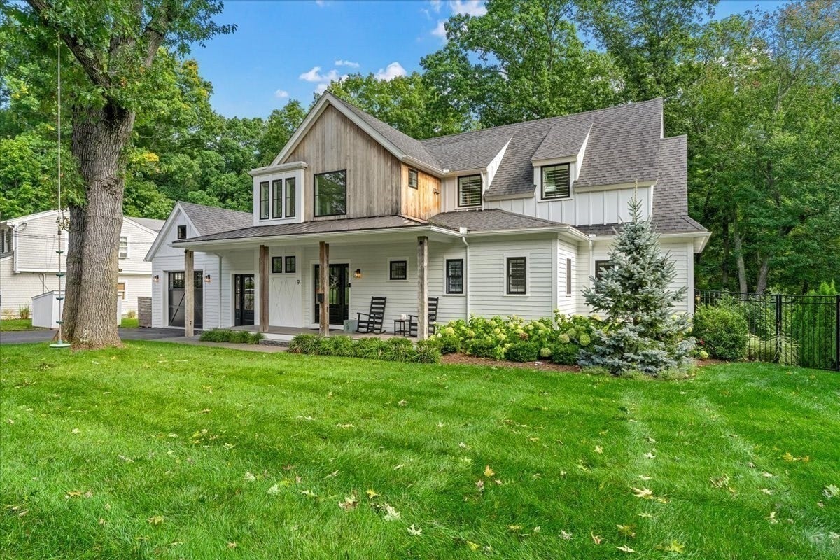 9 Pioneer Rd, Hingham, MA, 9 Pioneer Rd, Hingham, MA Photo #26