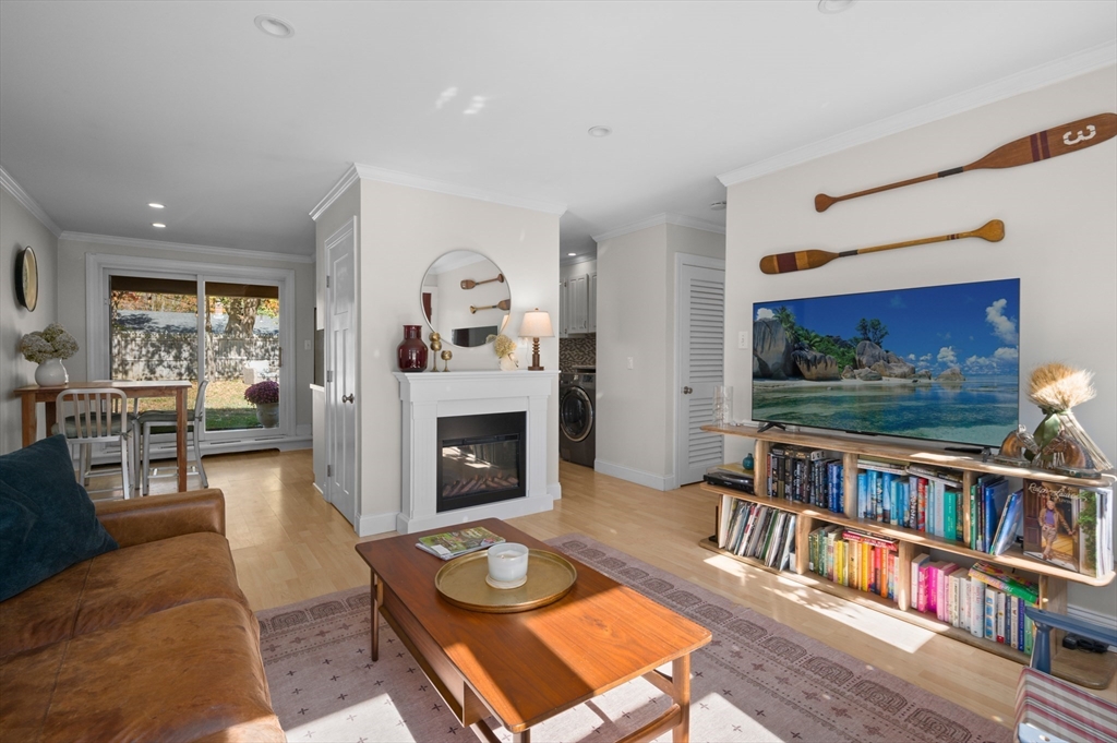 18 Middlebrook Rd