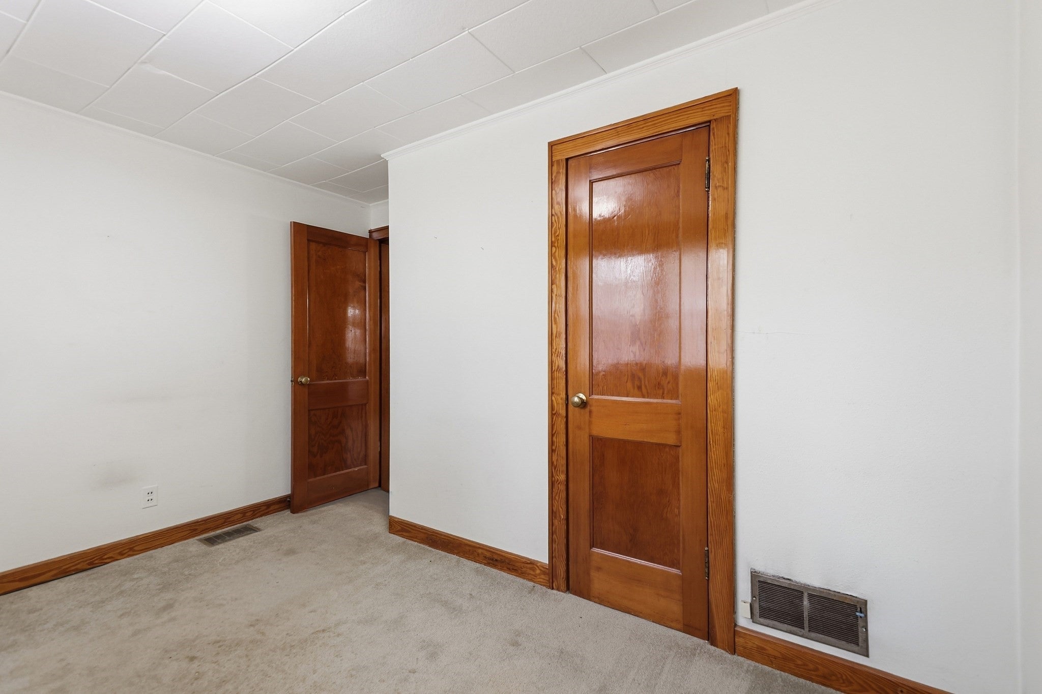 144 Beauregard Terrace, Chicopee, MA, 144 Beauregard Terrace, Chicopee, MA Photo #18