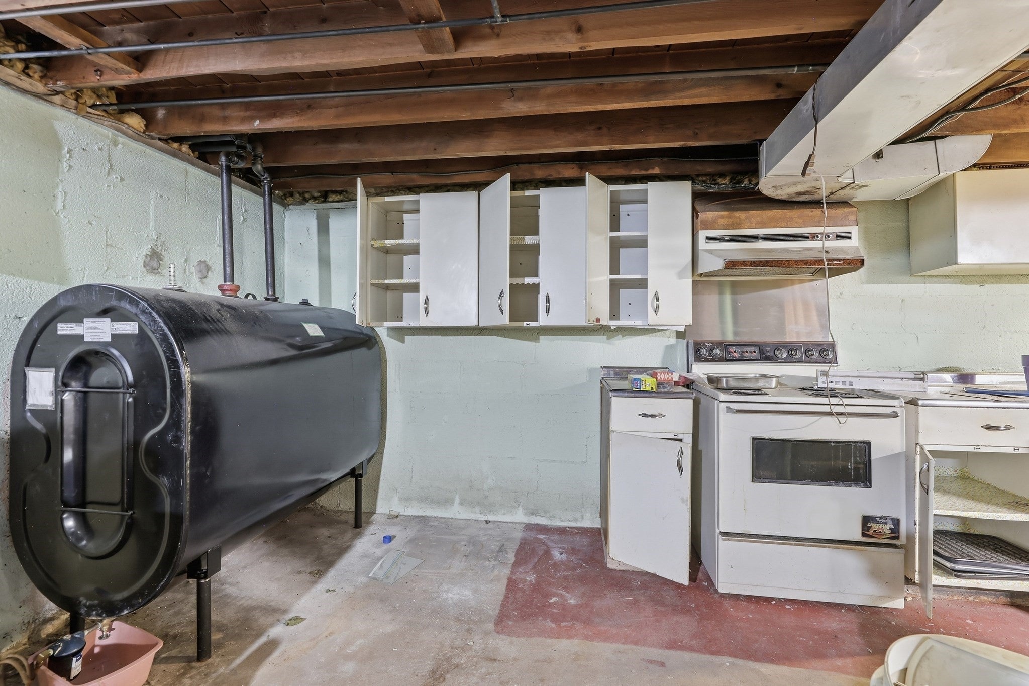 144 Beauregard Terrace, Chicopee, MA, 144 Beauregard Terrace, Chicopee, MA Photo #31