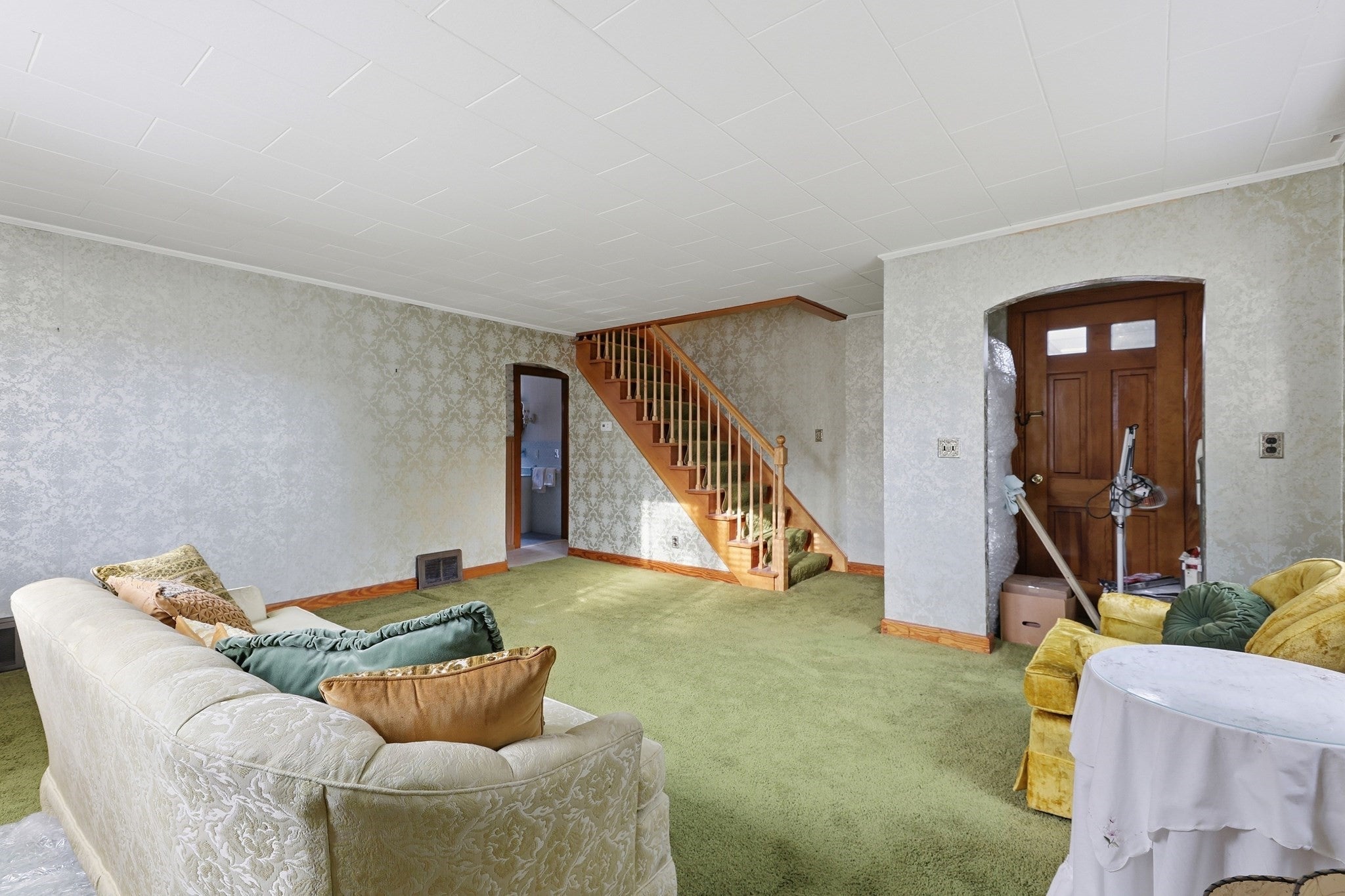 144 Beauregard Terrace, Chicopee, MA, 144 Beauregard Terrace, Chicopee, MA Photo #22