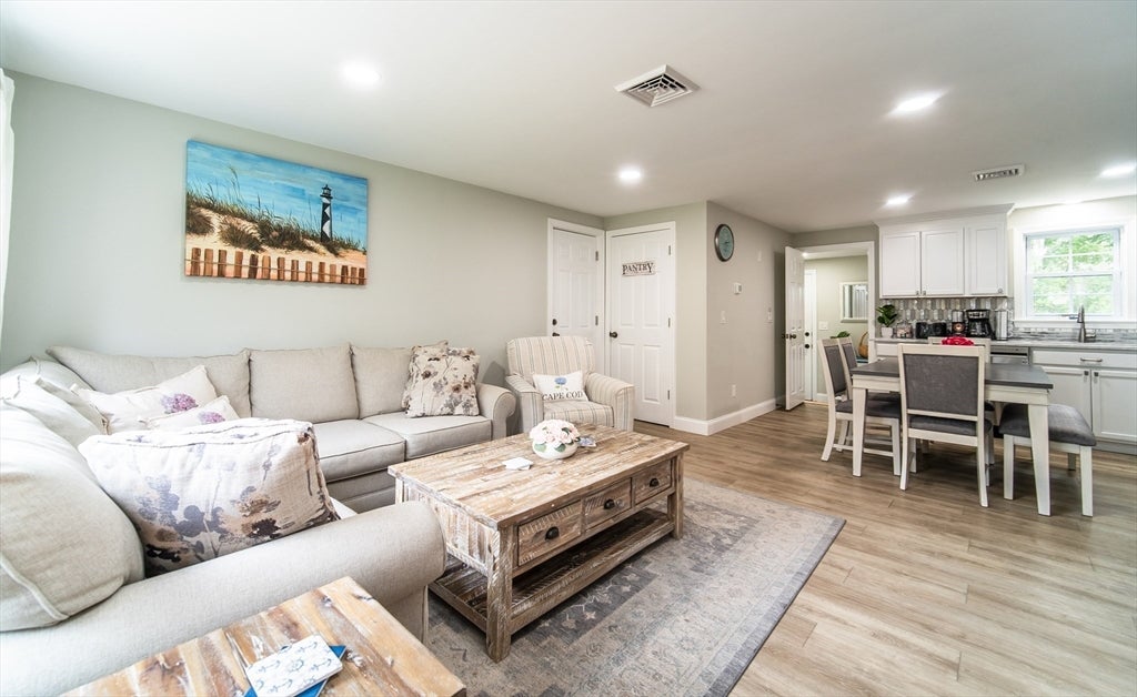 945 Santuit Newtown Rd, Barnstable, MA, 945 Santuit Newtown Rd, Barnstable, MA Photo #9