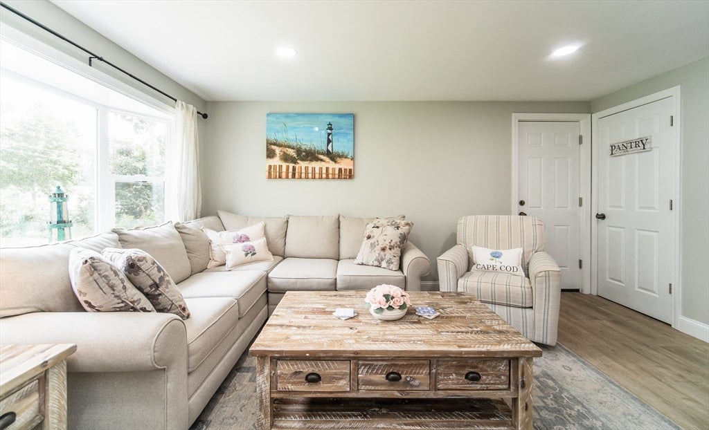 945 Santuit Newtown Rd, Barnstable, MA, 945 Santuit Newtown Rd, Barnstable, MA Photo #11
