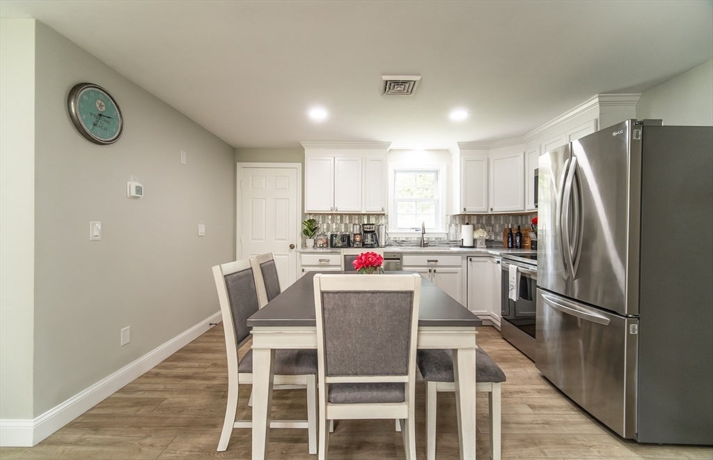 945 Santuit Newtown Rd, Barnstable, MA, 945 Santuit Newtown Rd, Barnstable, MA Photo #8