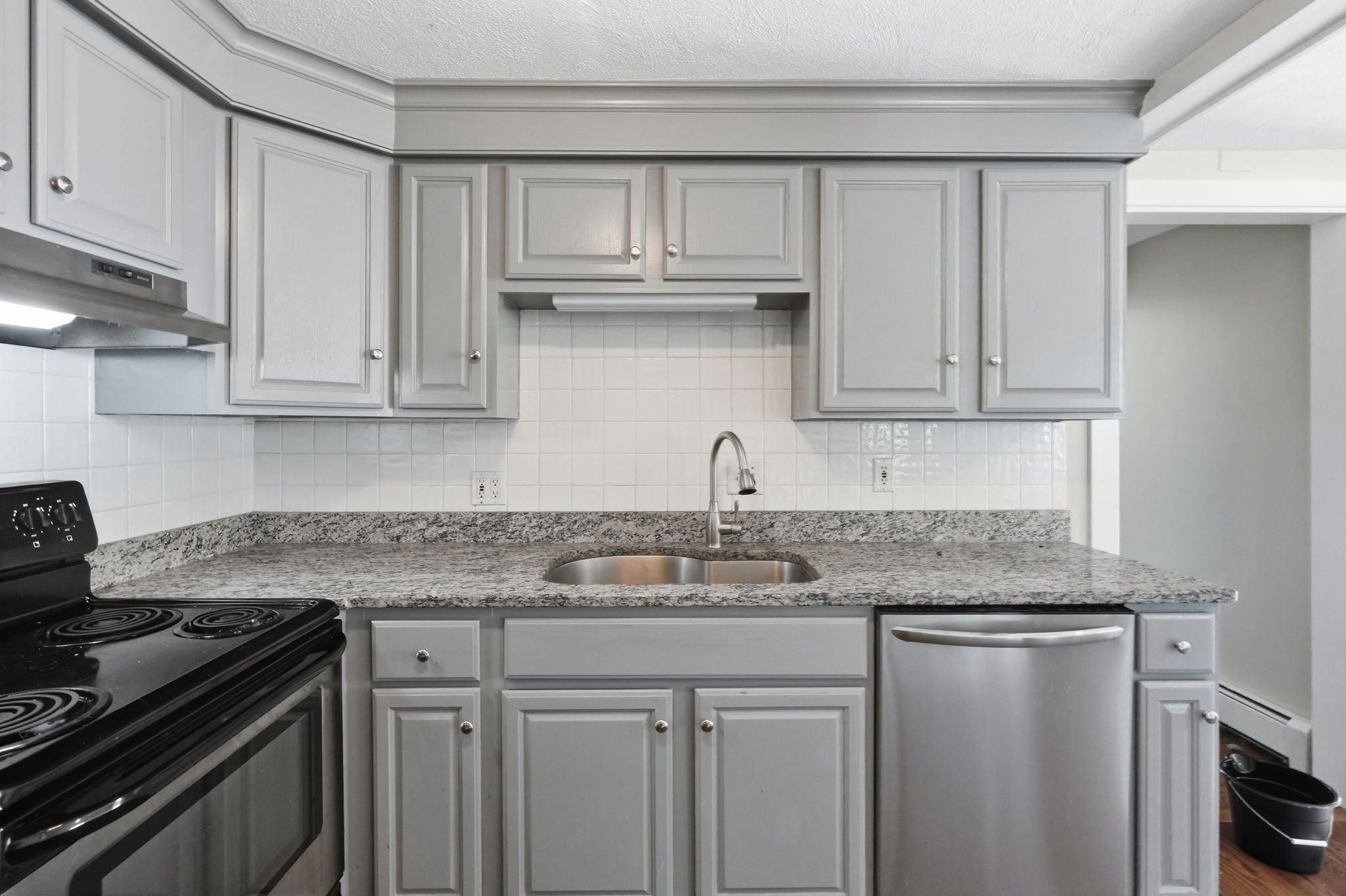 99 Central St #99, Woburn, MA, 99 Central St #99, Woburn, MA Photo #7