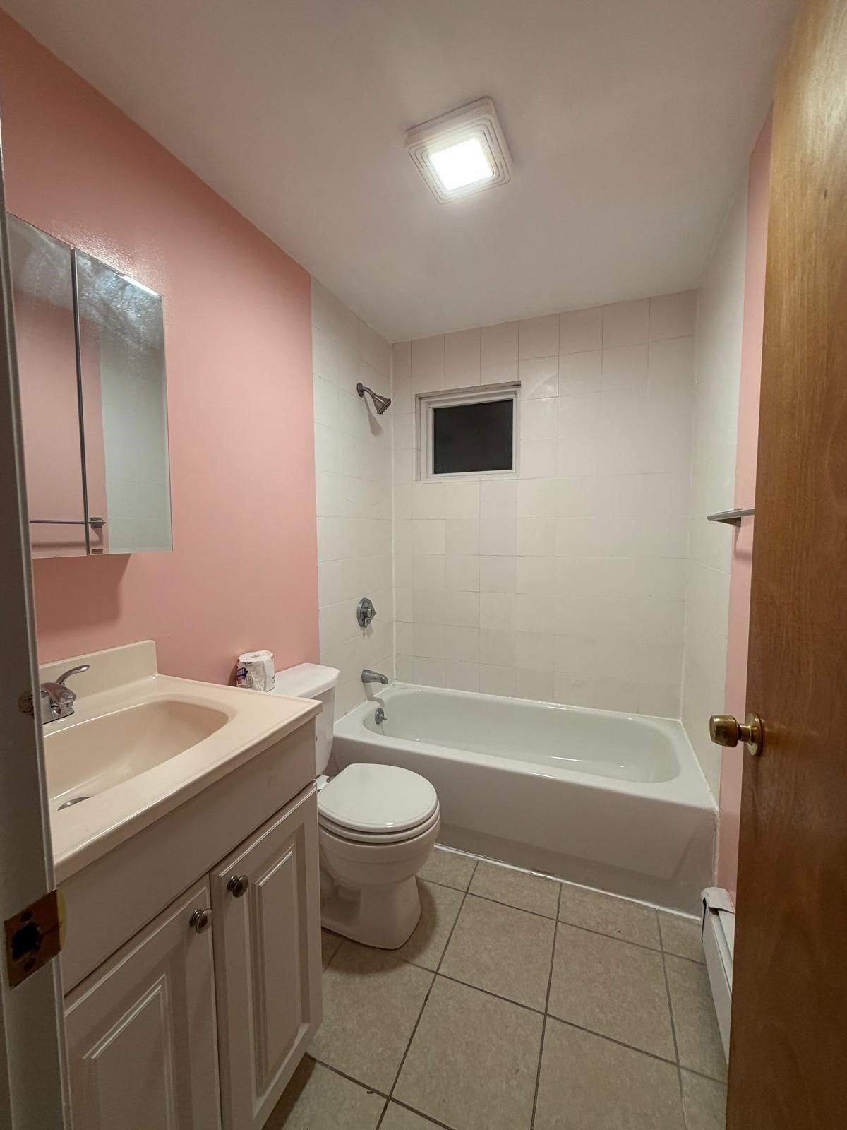 79 Gillooly Road #3, Chelsea, MA, 79 Gillooly Road #3, Chelsea, MA Photo #3