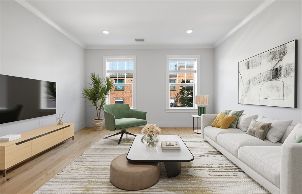30 Polk St 208