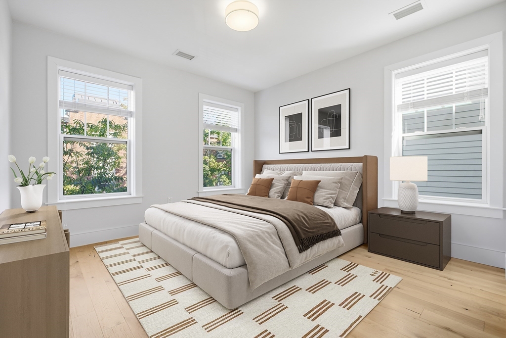 30 Polk St 208