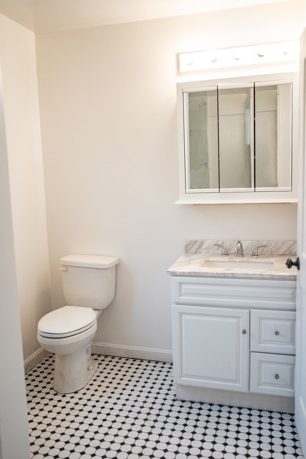 178 Union St #1, Walpole, MA Photo #6
