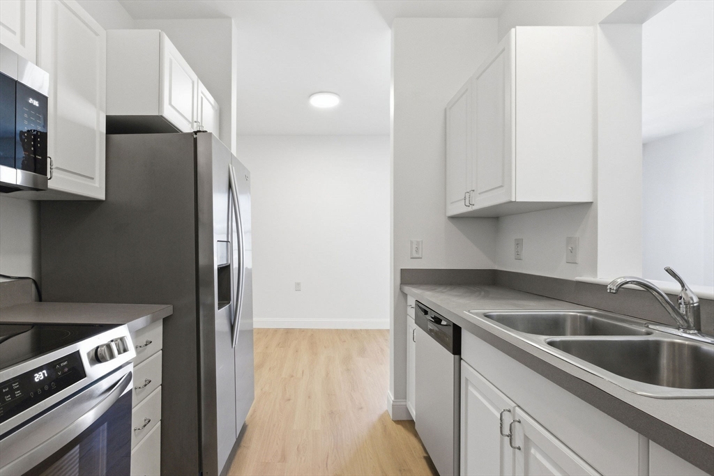 100 Alden St 308