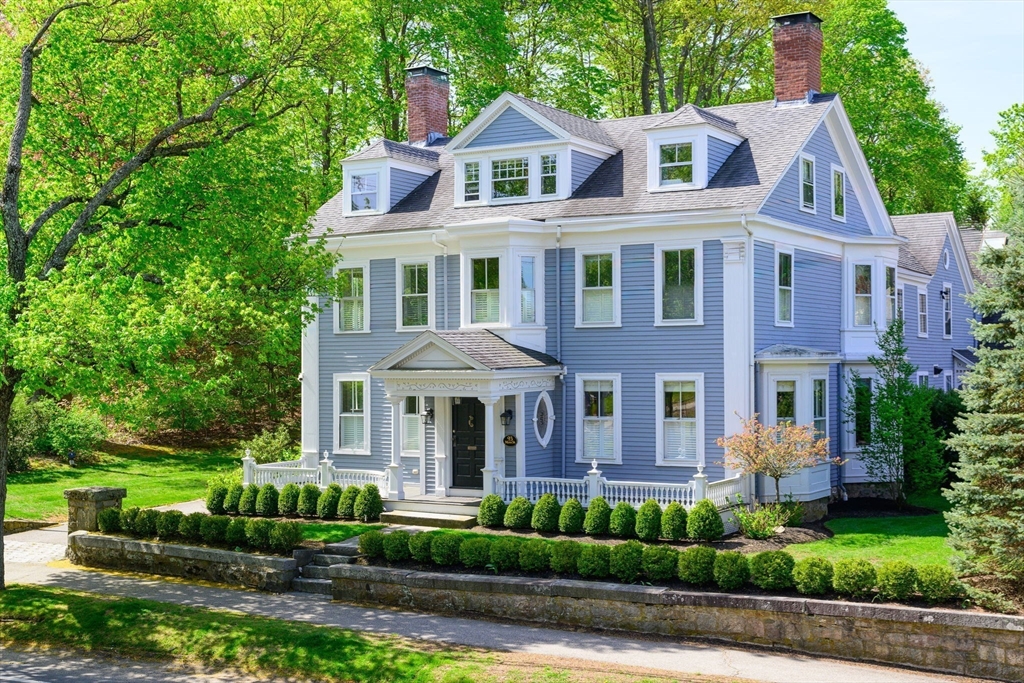 93 Main Street