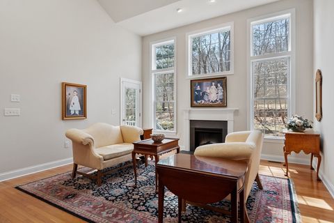 3 Pondside Dr 3 Bolton MA 01740