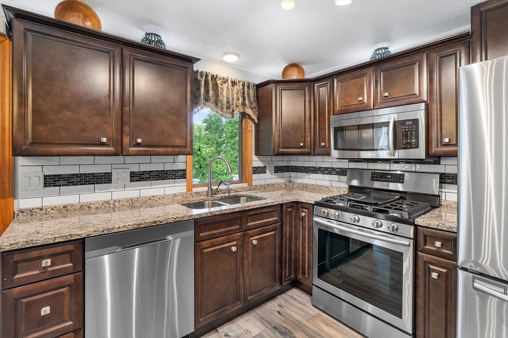 36 Tobey Rd 25