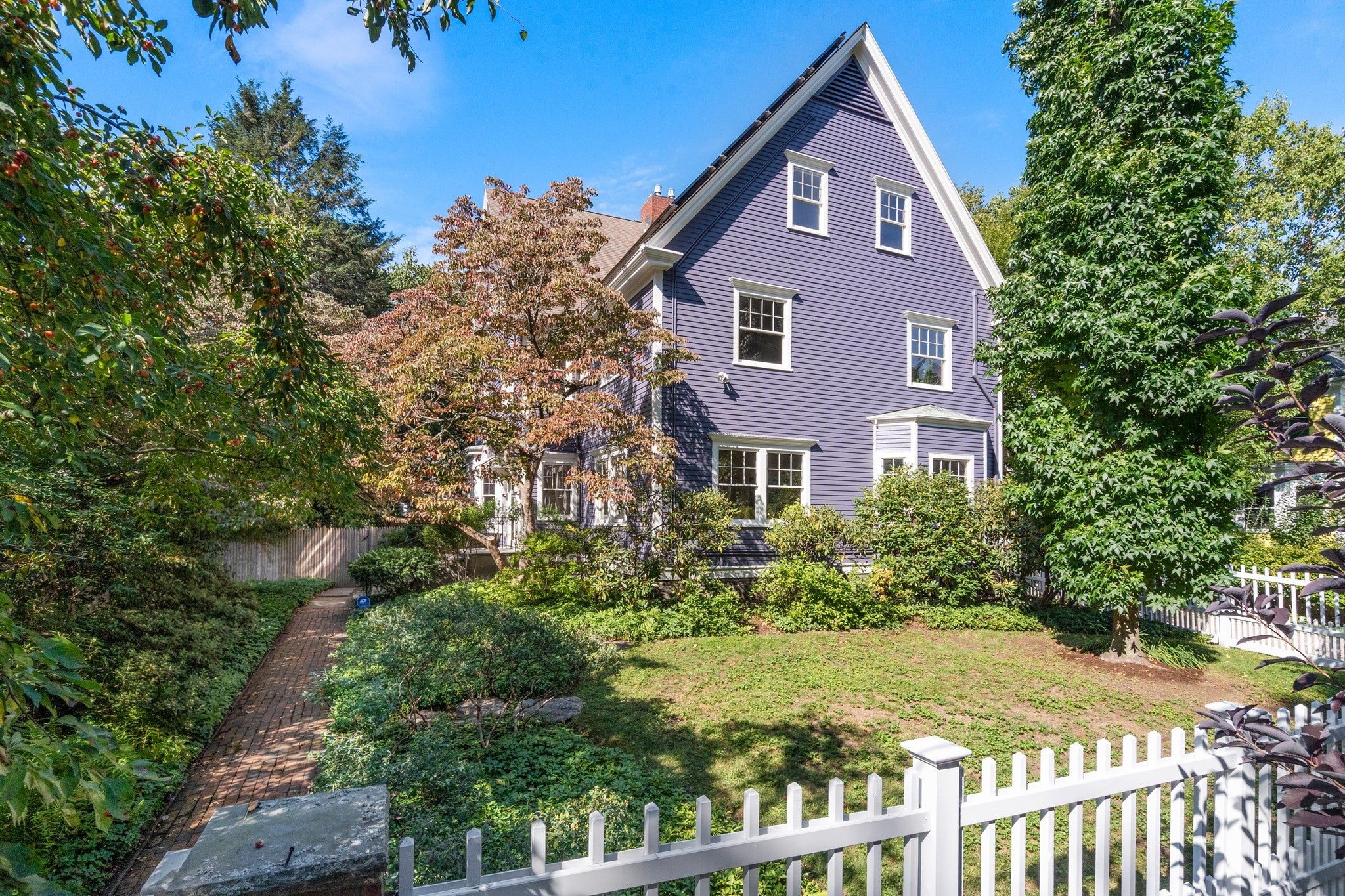 Photo of 103 Irving Street, Cambridge, MA