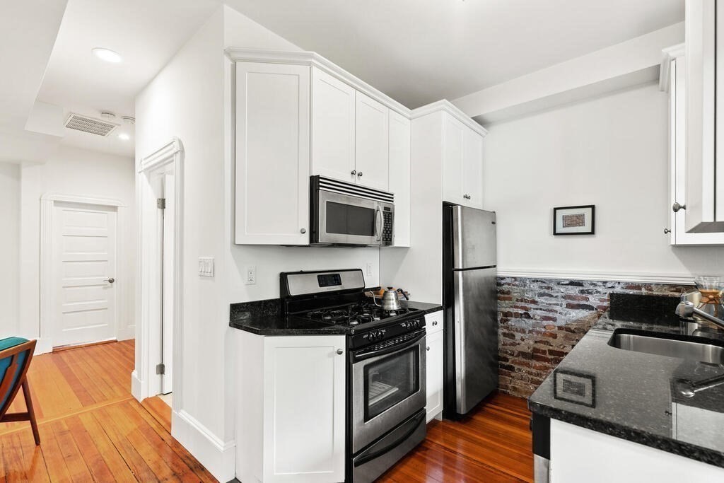 46 Elmwood St #2, Somerville, MA, 46 Elmwood St #2, Somerville, MA Photo #10