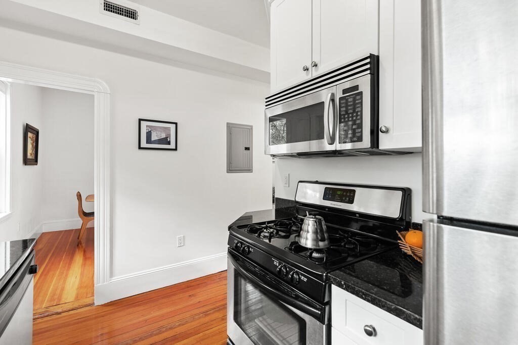 46 Elmwood St #2, Somerville, MA, 46 Elmwood St #2, Somerville, MA Photo #12
