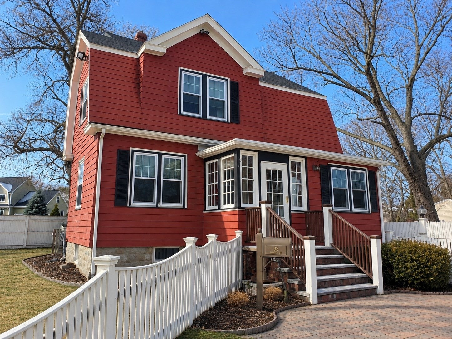 Photo of 93 Lowell St, Woburn, MA