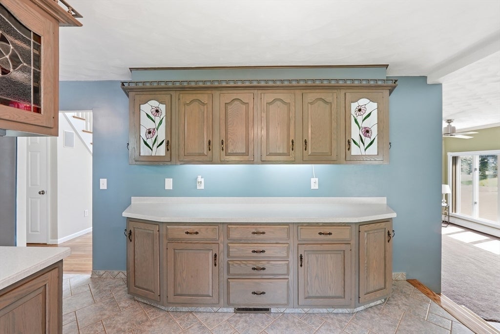 45 Stoneleigh Road, Worcester, MA, 45 Stoneleigh Road, Worcester, MA Photo #9