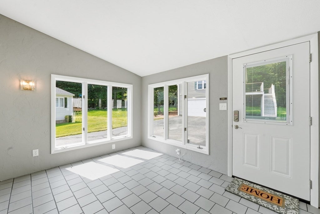 45 Stoneleigh Road, Worcester, MA, 45 Stoneleigh Road, Worcester, MA Photo #13
