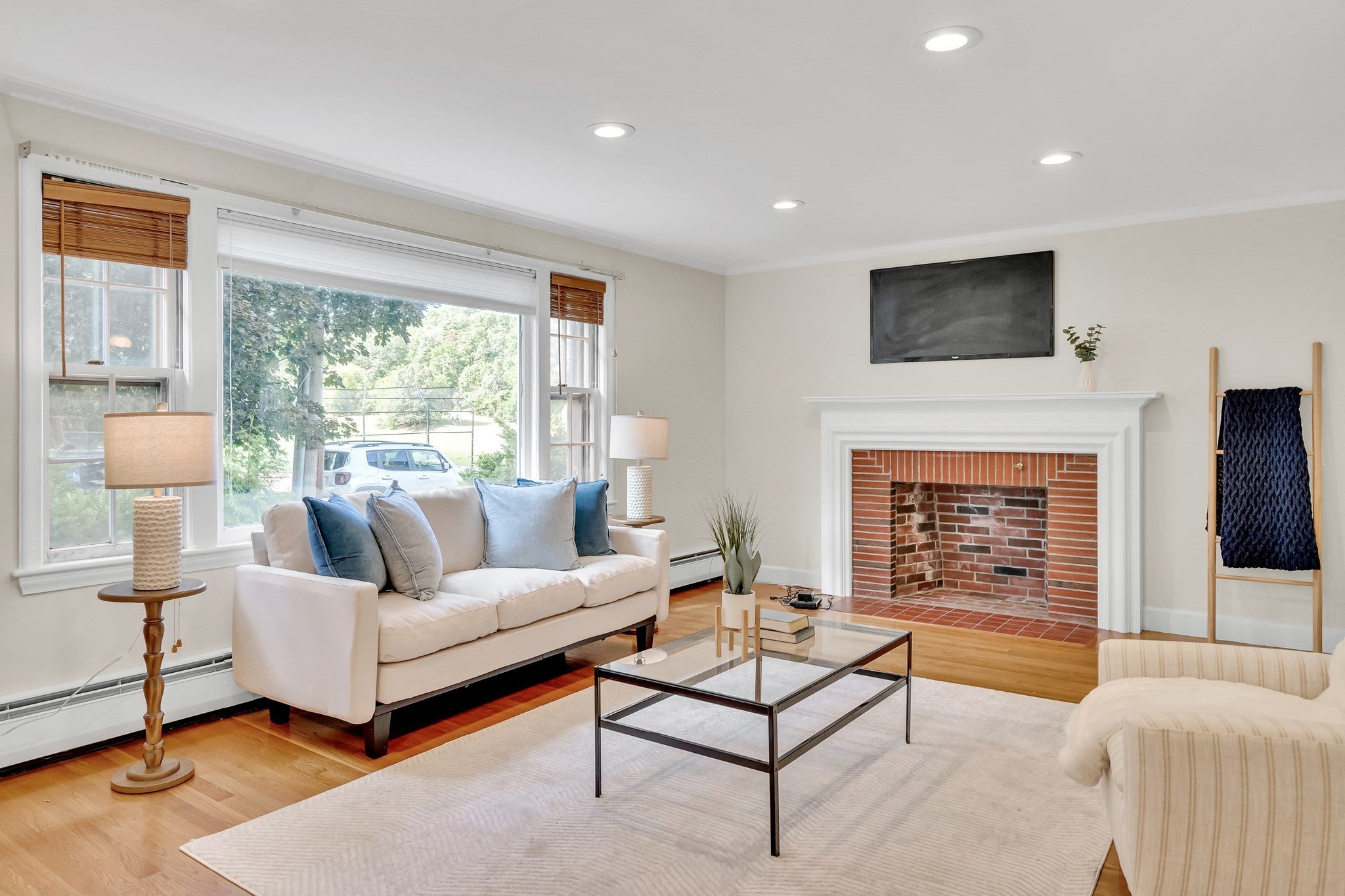33 Stowecroft Rd