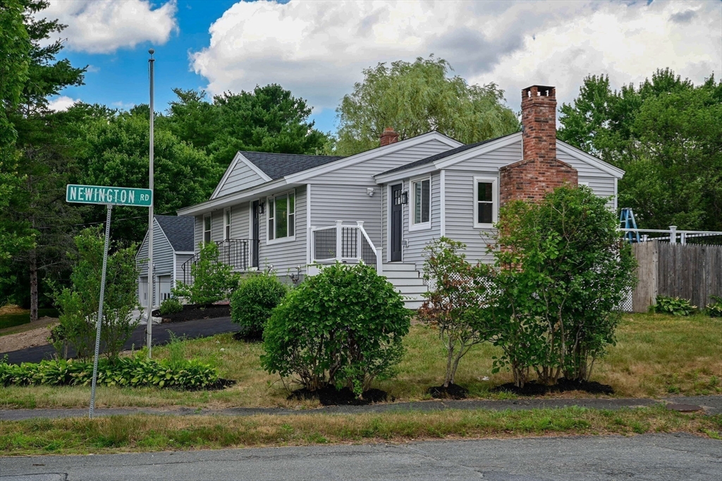 31 Perley Ave