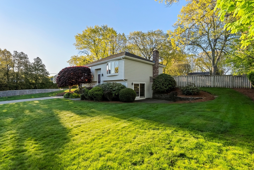 14 Eugene Rd