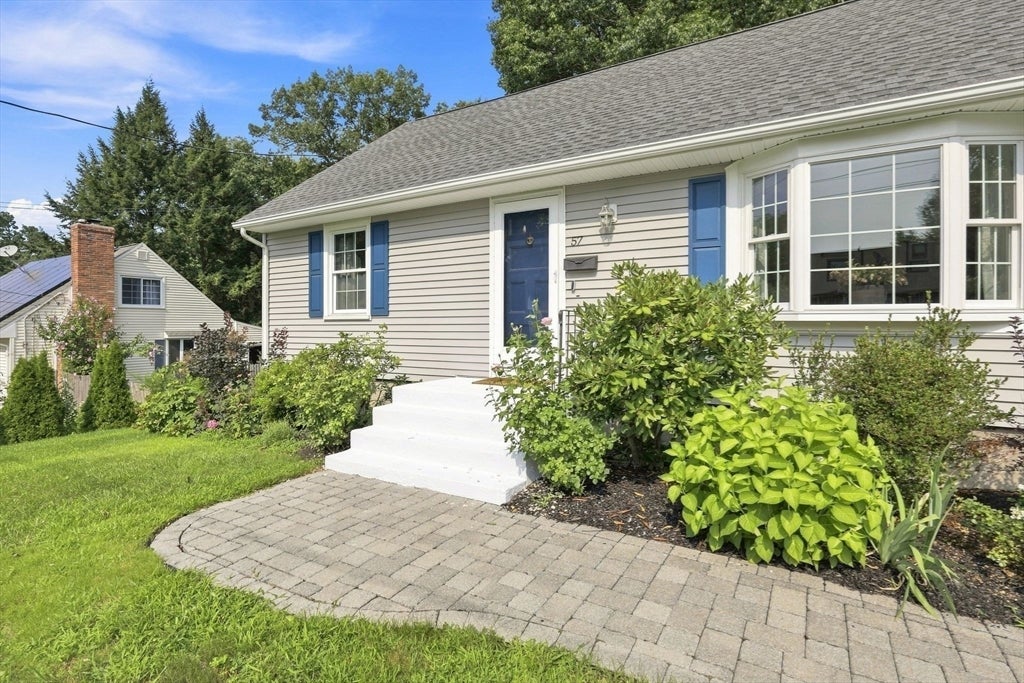 57 Baymor Drive, East Longmeadow, MA, 57 Baymor Drive, East Longmeadow, MA Photo #2