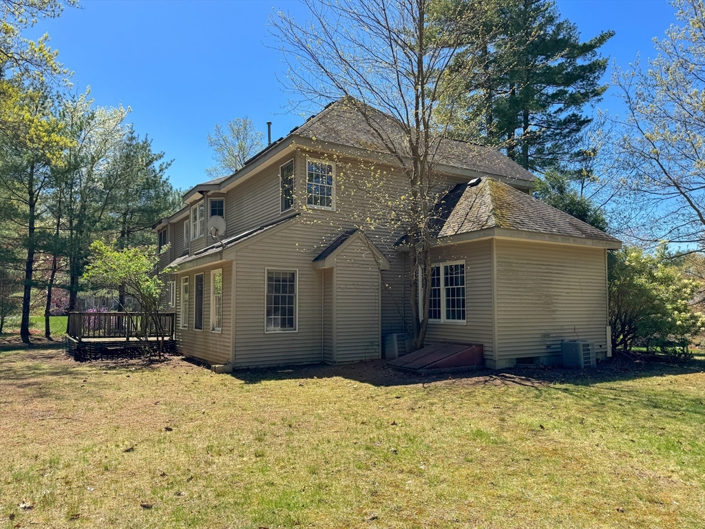12 Appleseed Dr