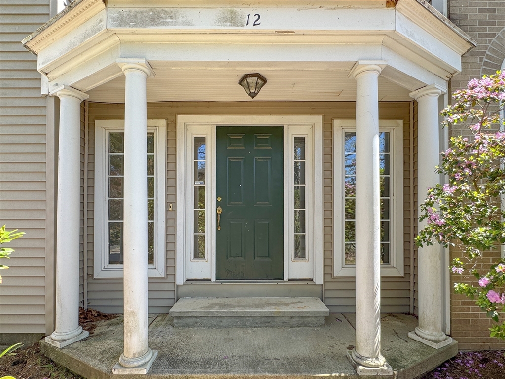 12 Appleseed Dr