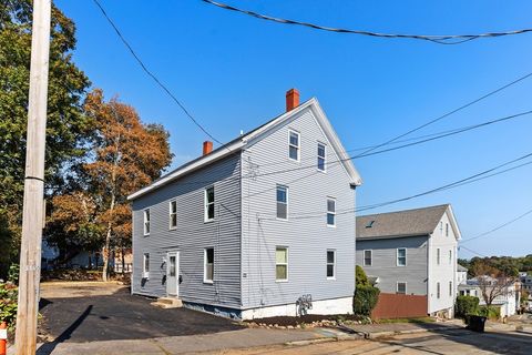 22 Hanson St Salem MA 01970