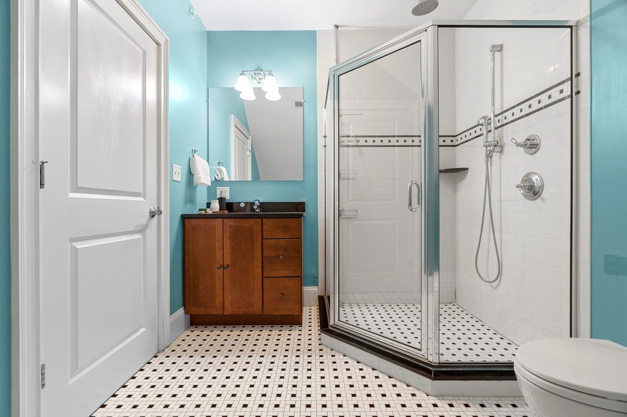 224 Florence St #10, Boston, MA Photo #25