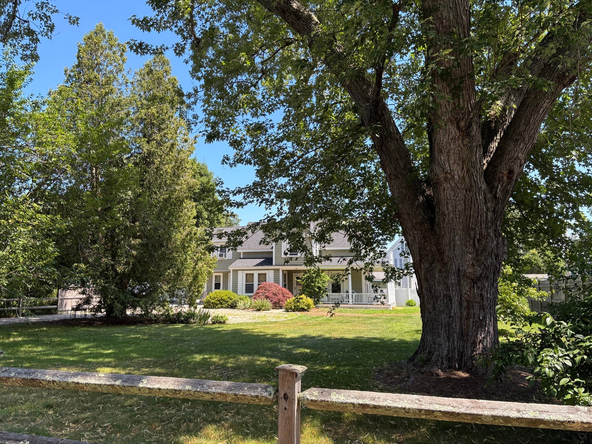 159 Railroad Avenue, Hamilton MA 01982