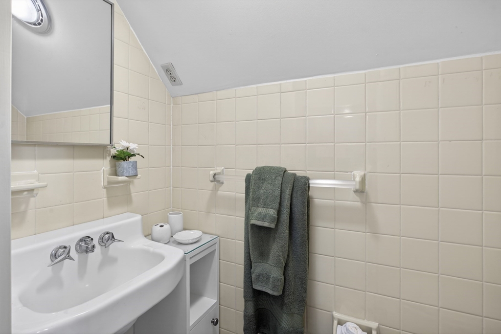 20 Pine Street, Sandwich, MA Photo #26