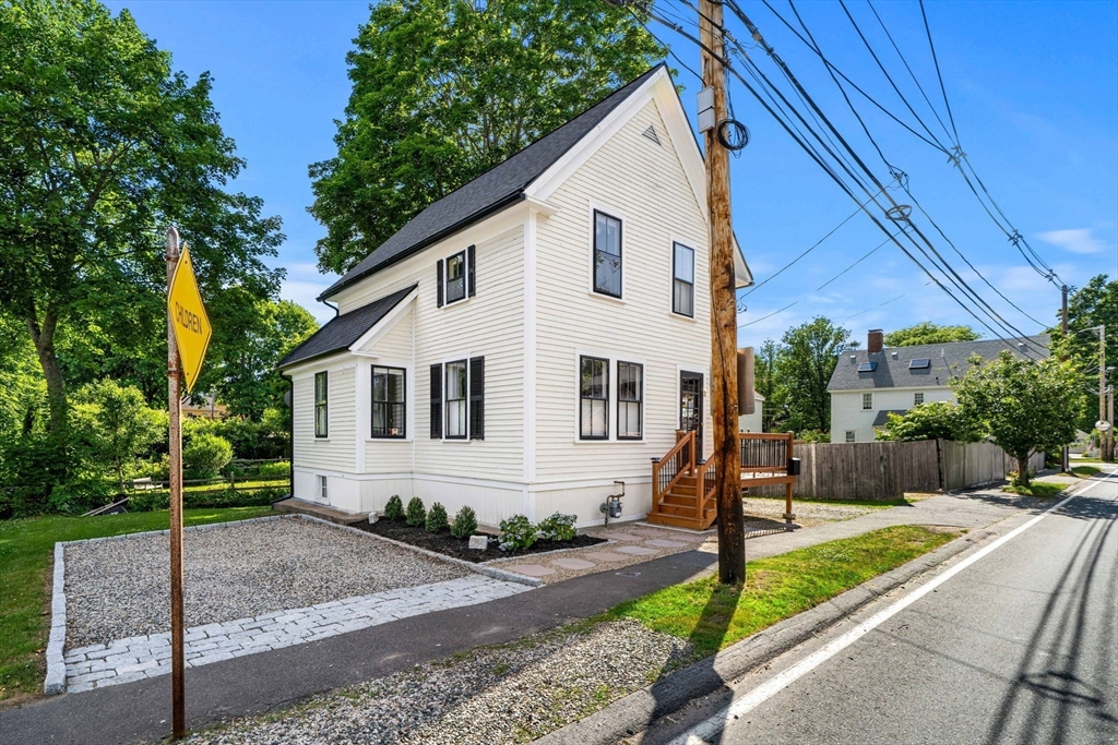 3 Argilla Rd