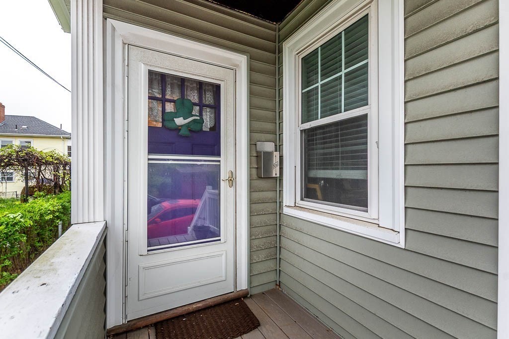 86 Glencoe St 86