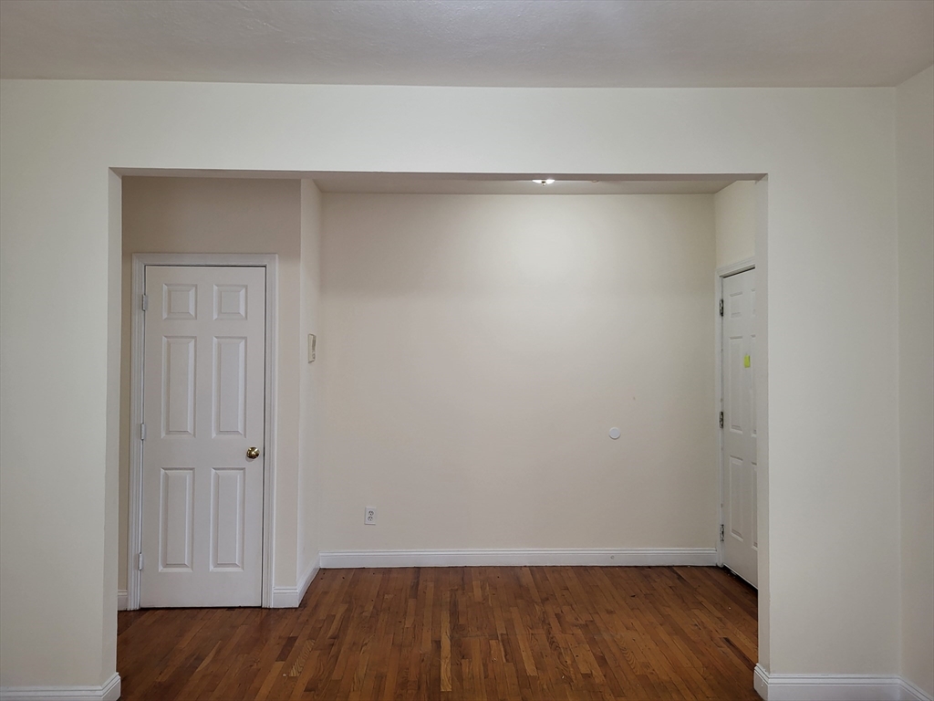 54 Greendale Road 3L