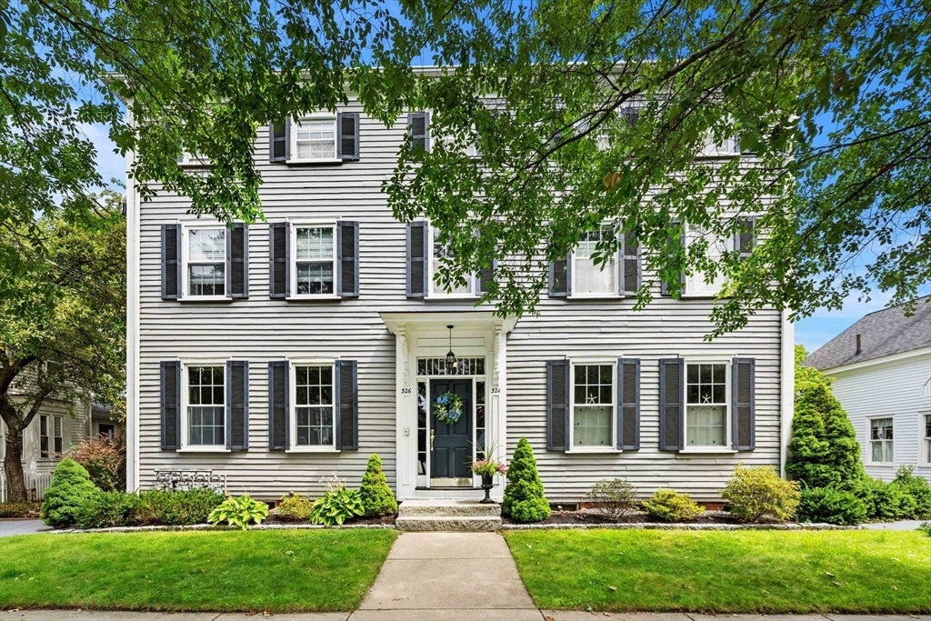 Photo of 324-326 High St, Newburyport, MA