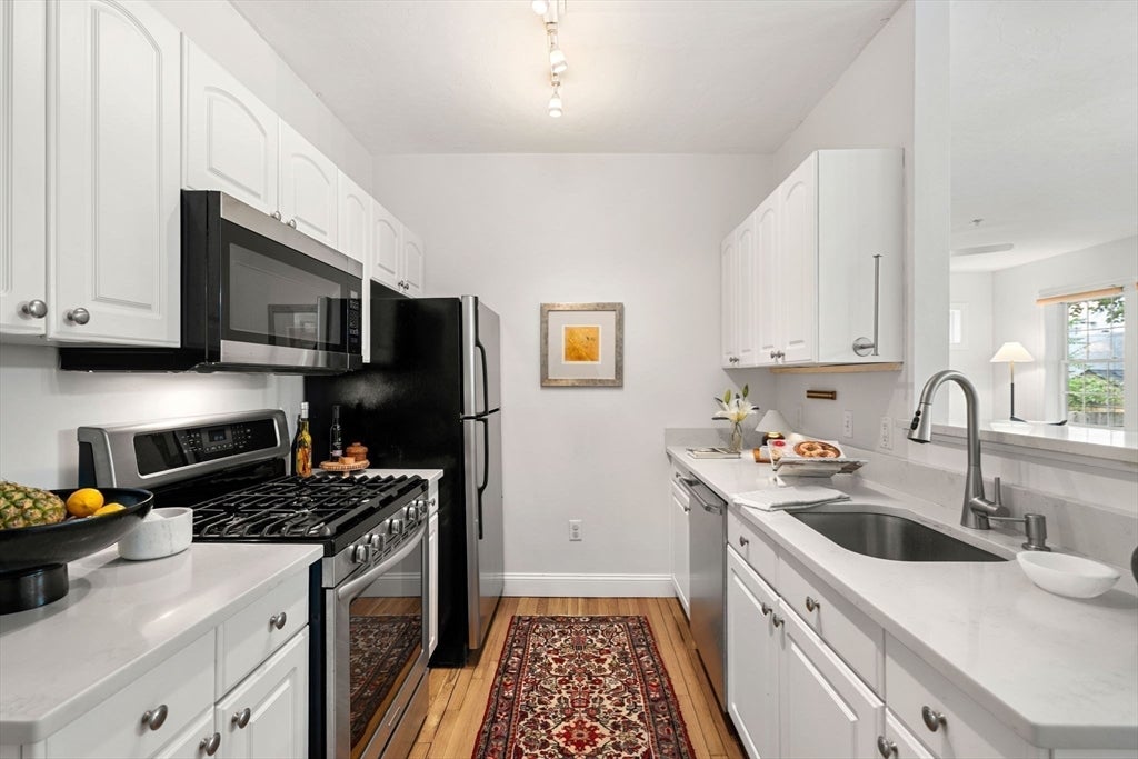 324-326 High St #1, Newburyport, MA, 324-326 High St #1, Newburyport, MA Photo #13