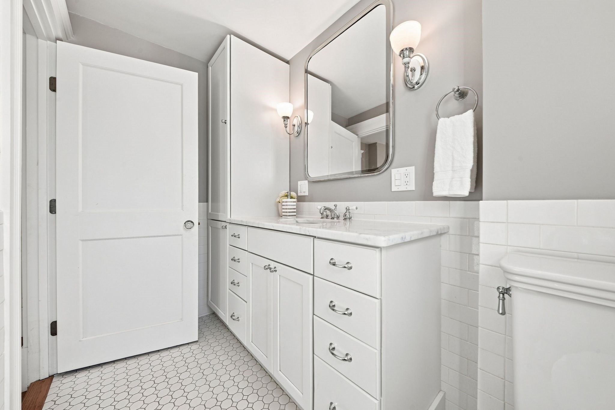 54 Emerson Street, Wakefield, MA Photo #25