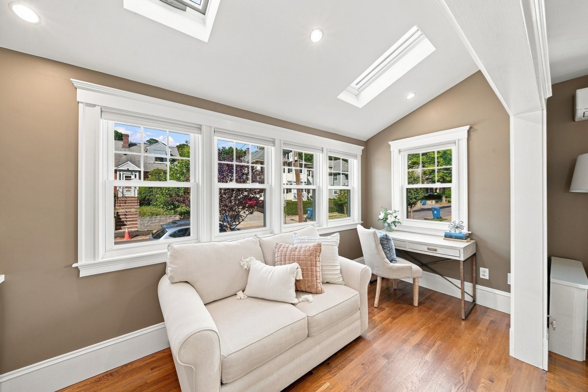54 Emerson Street, Wakefield, MA Photo #8