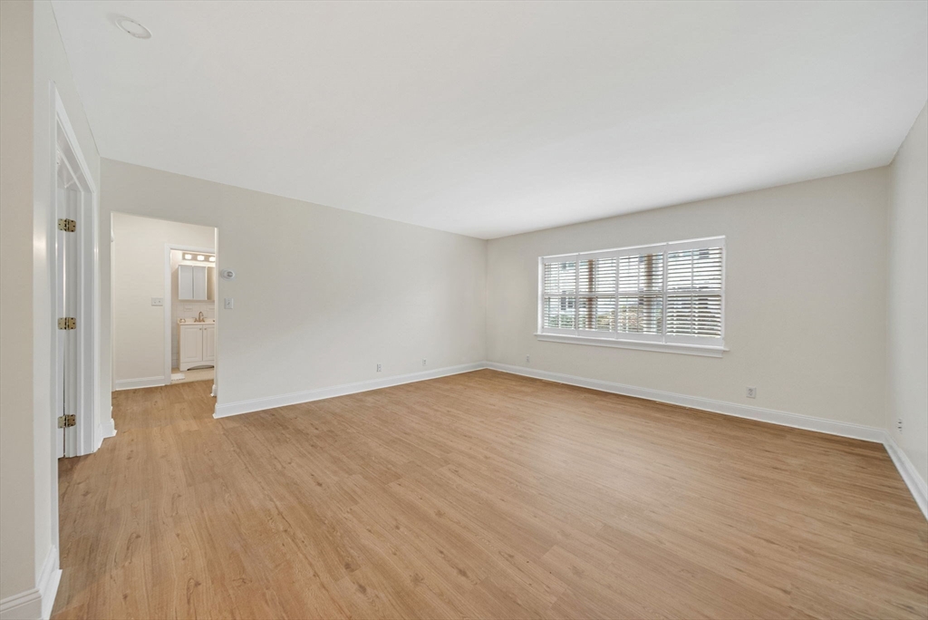 198 Lake Shore Road #2, Boston, MA, 198 Lake Shore Road #2, Boston, MA Photo #7
