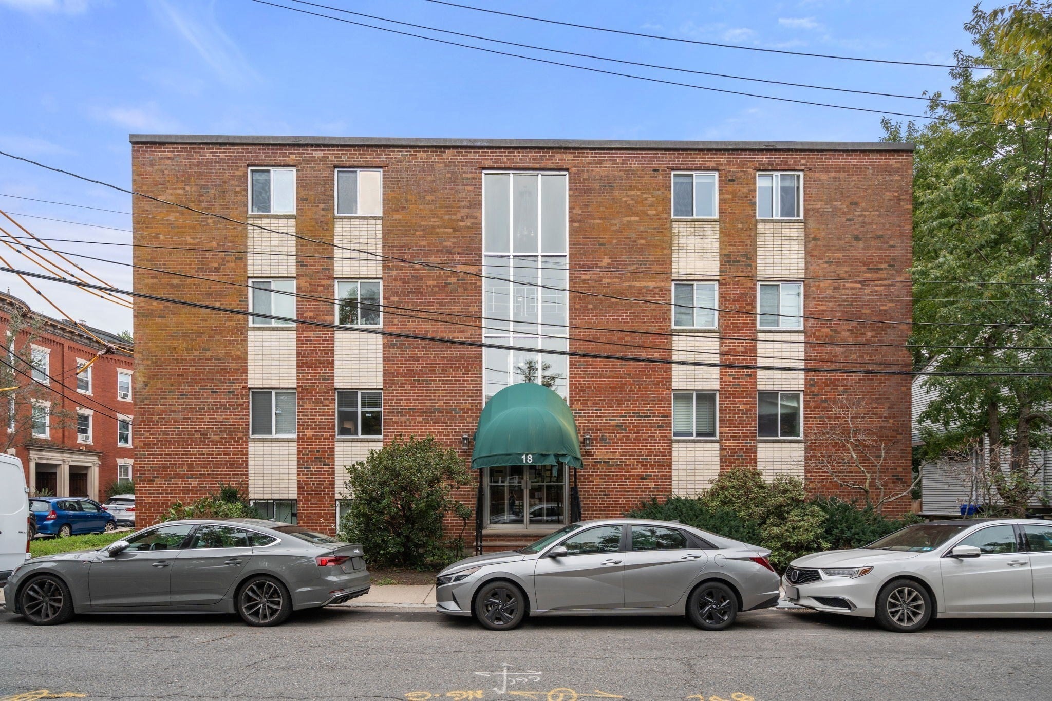 18 Pond St 1