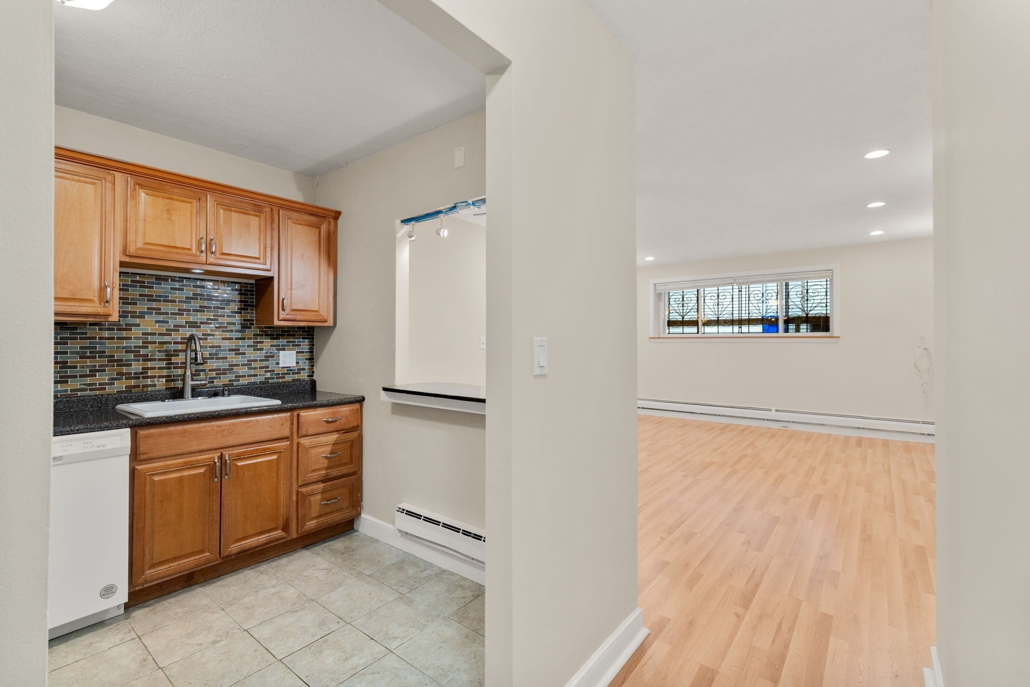 18 Pond St 1