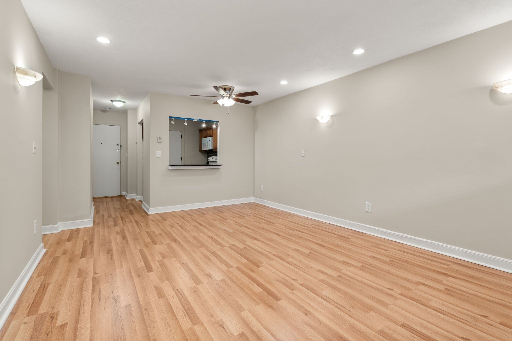 18 Pond St #1, Boston, MA Photo #11